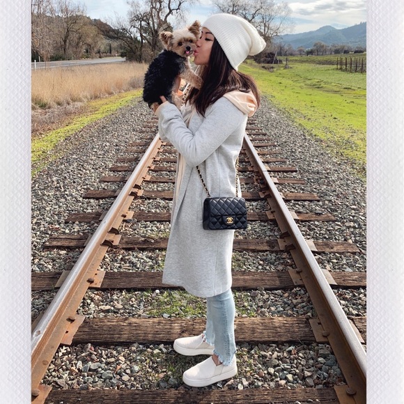 🖤 Meet your Posh Ambassador - Picture 9 of 10